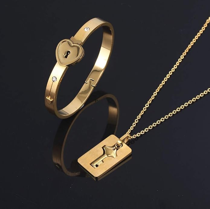 gold heart bangle