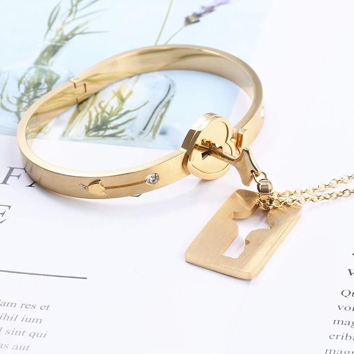 gold heart bangle